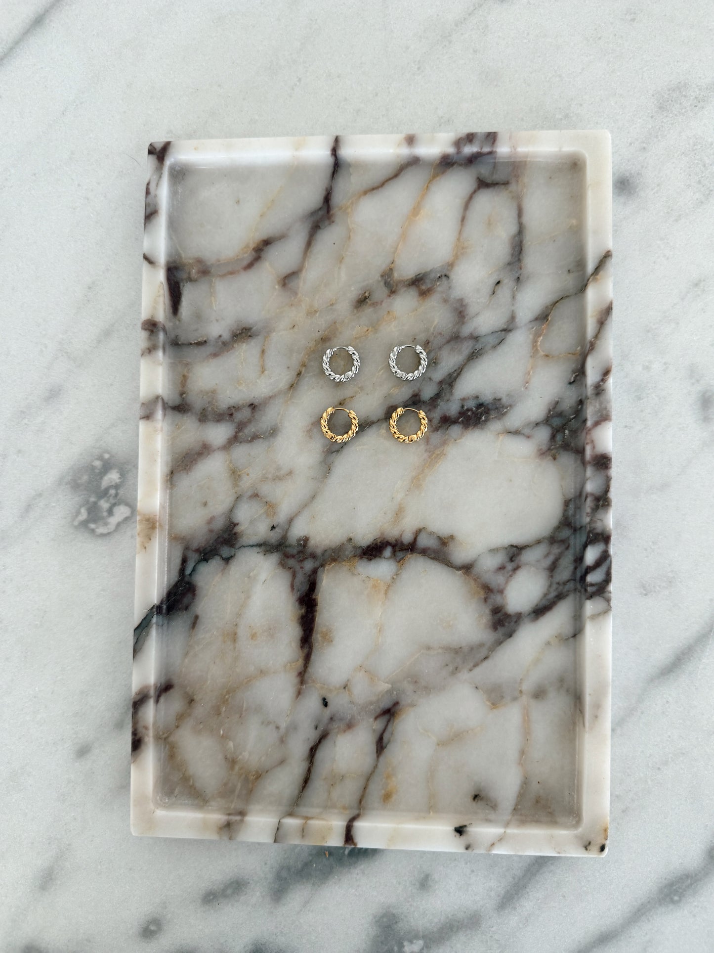 IVORY HOOPS