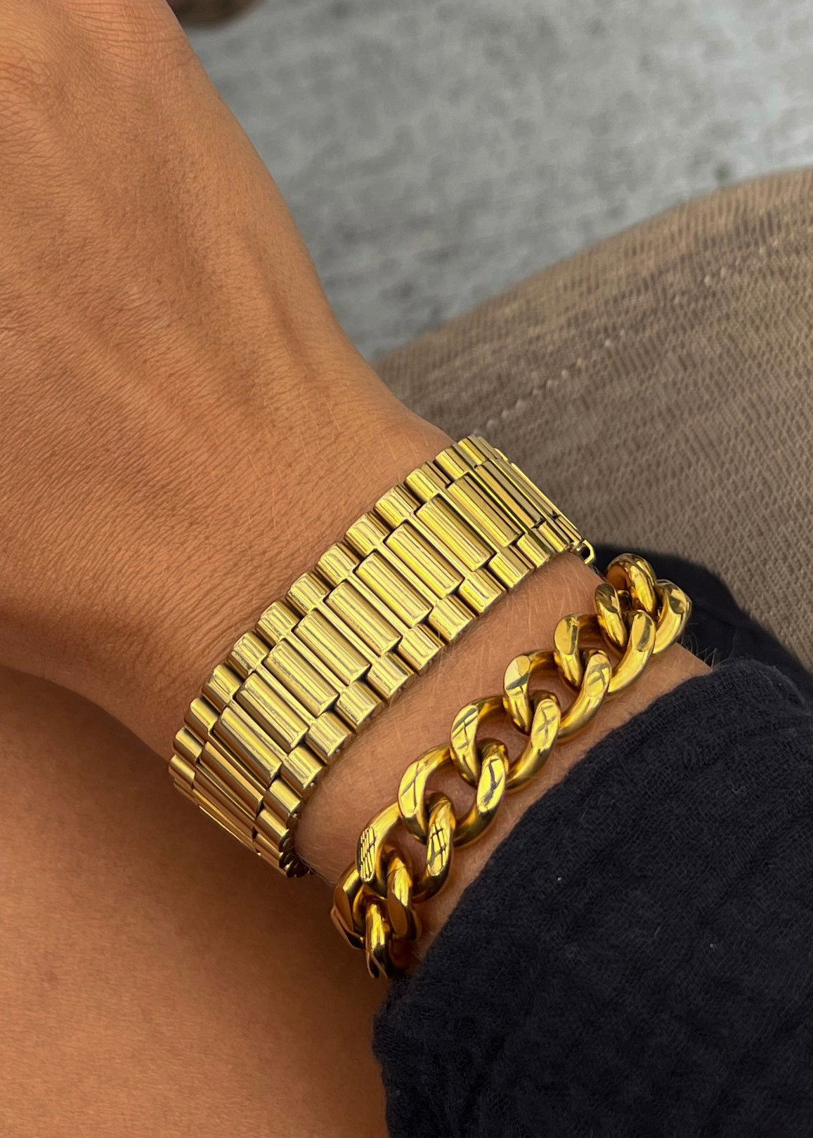 Gold watch store band bracelet