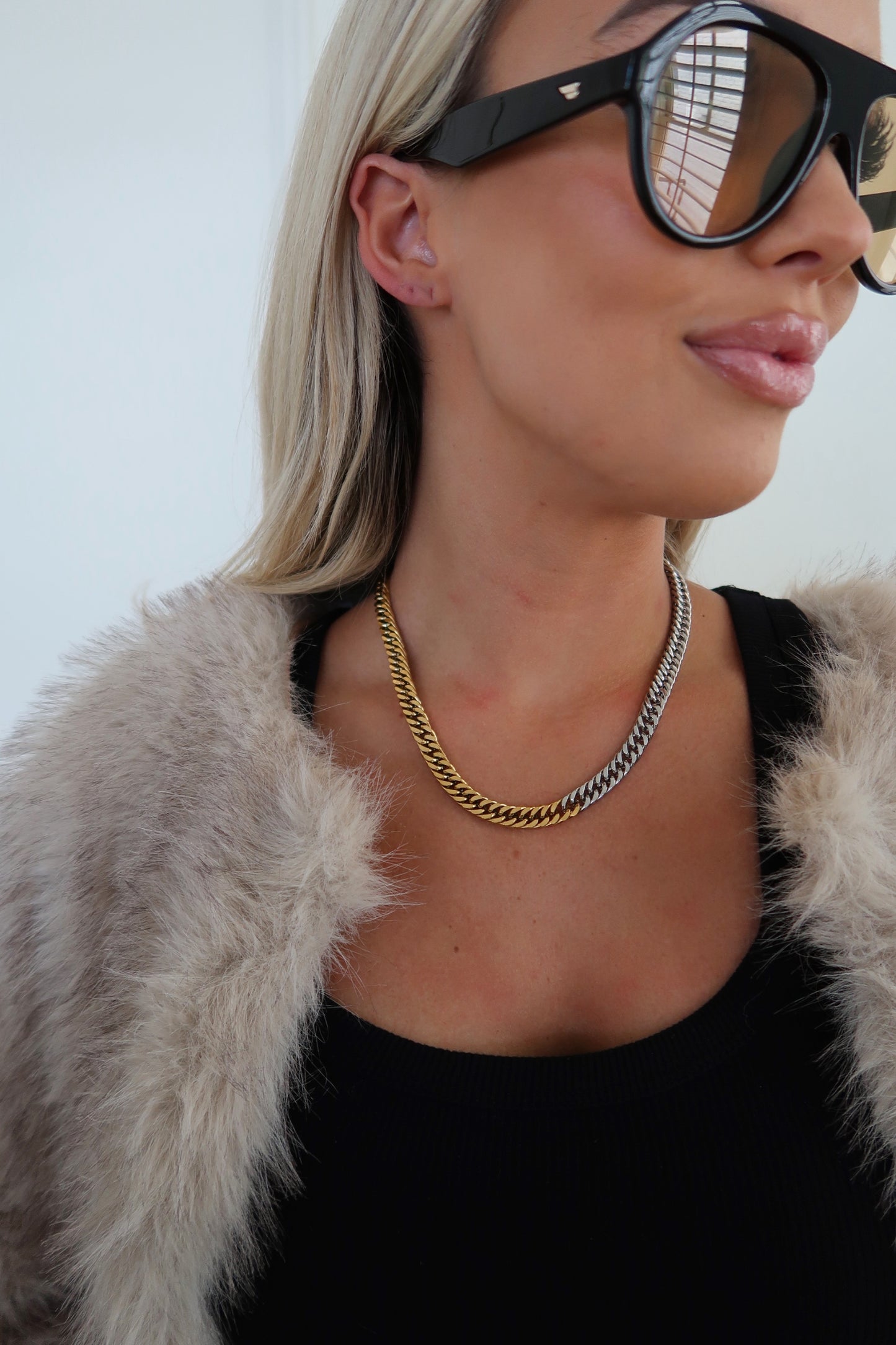 TWO TONED CHAIN NECKLACE
