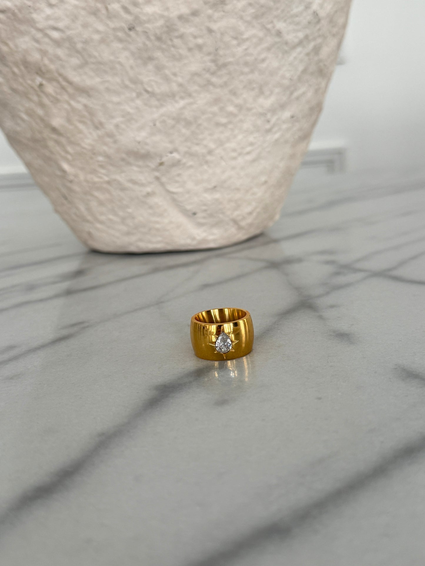 MILLY RING