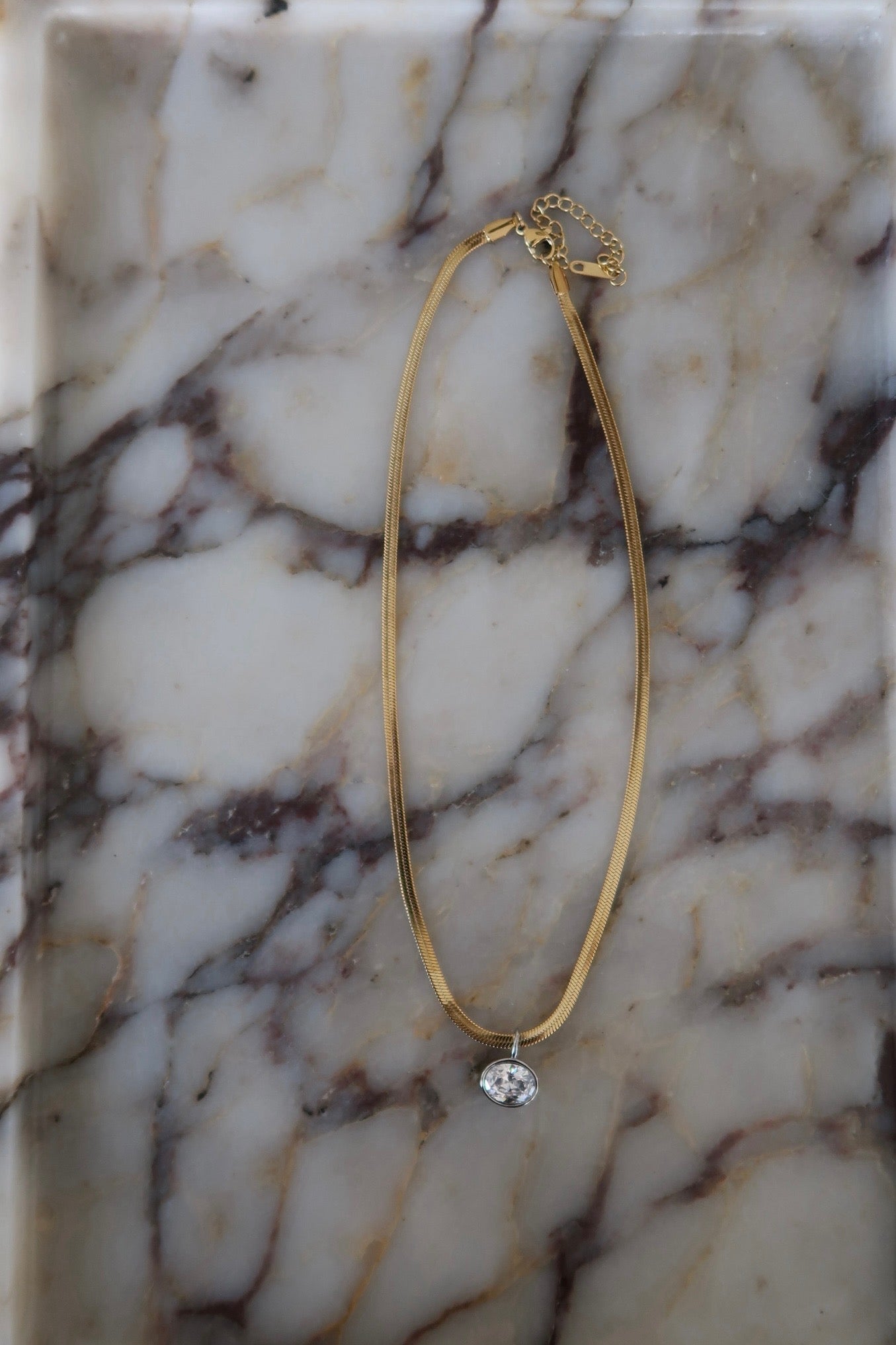 CORA NECKLACE