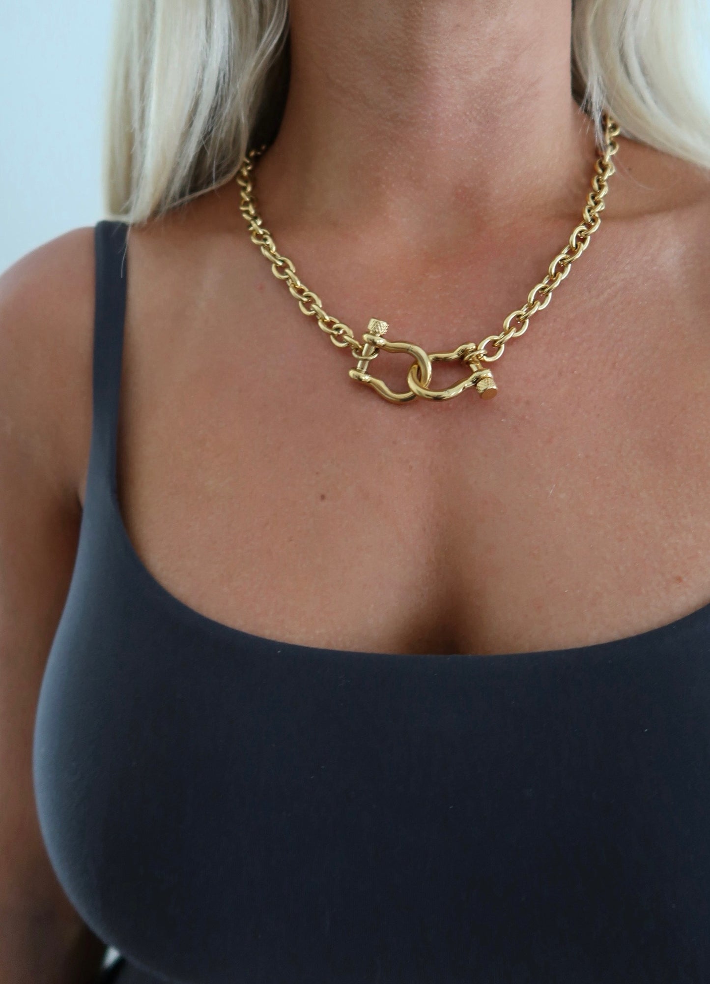 CLEO NECKLACE