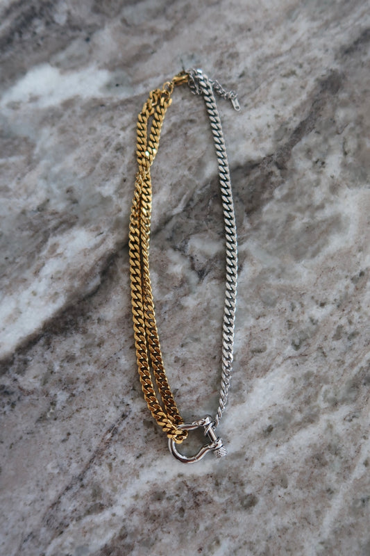 MABLE NECKLACE