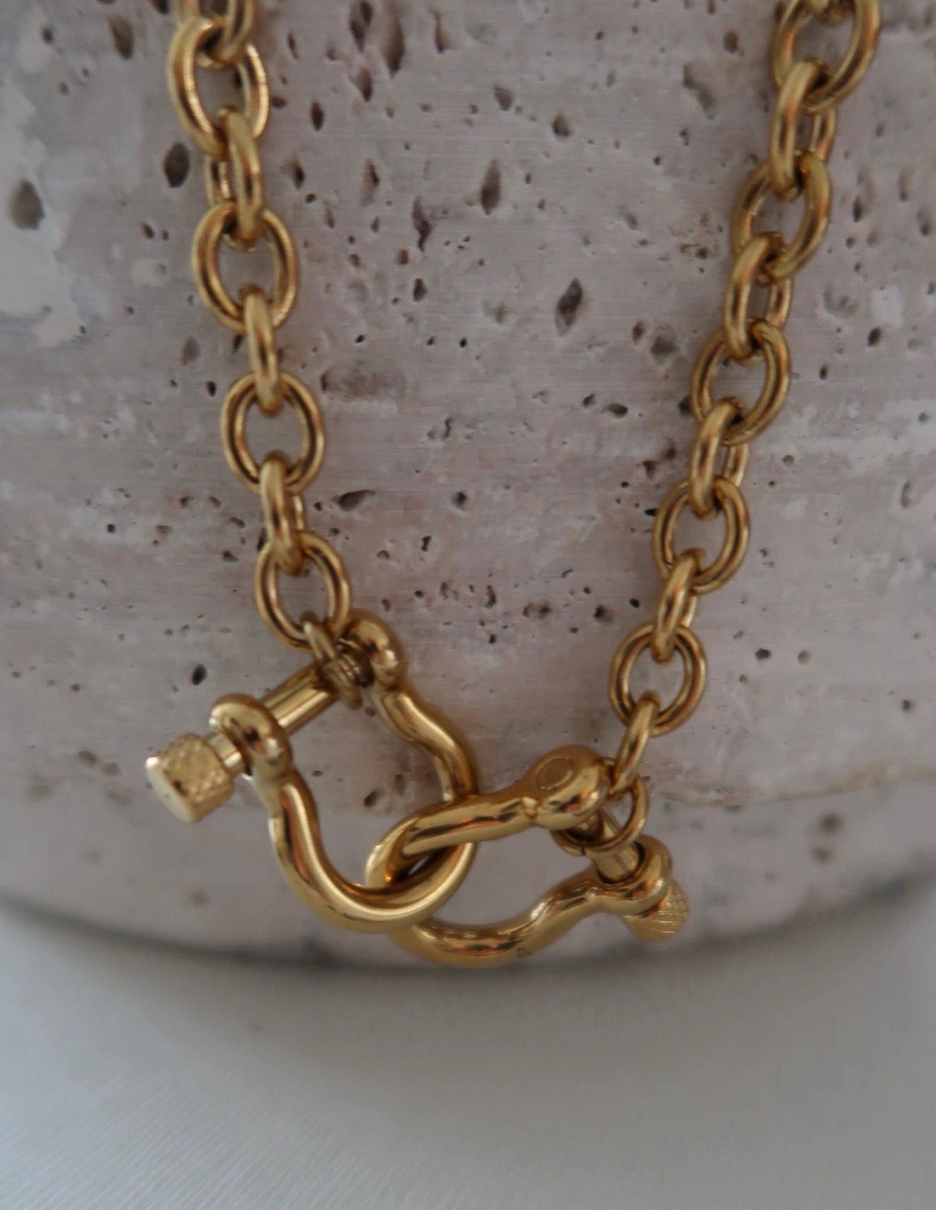 CLEO NECKLACE