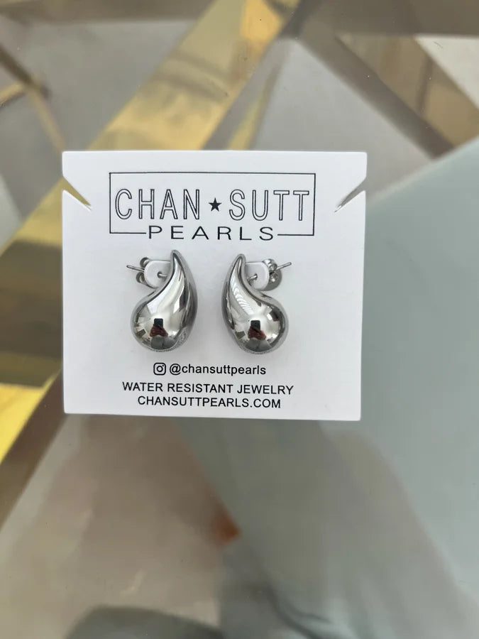 SILVER LAUREN EARRINGS