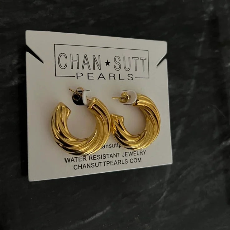 CHUNKY TWIST HOOPS