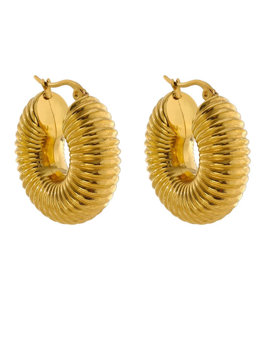 GOLD GROOVED HOOPS