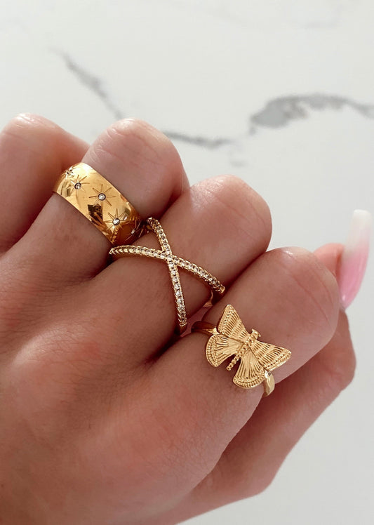 GOLD BUTTERFLY RING